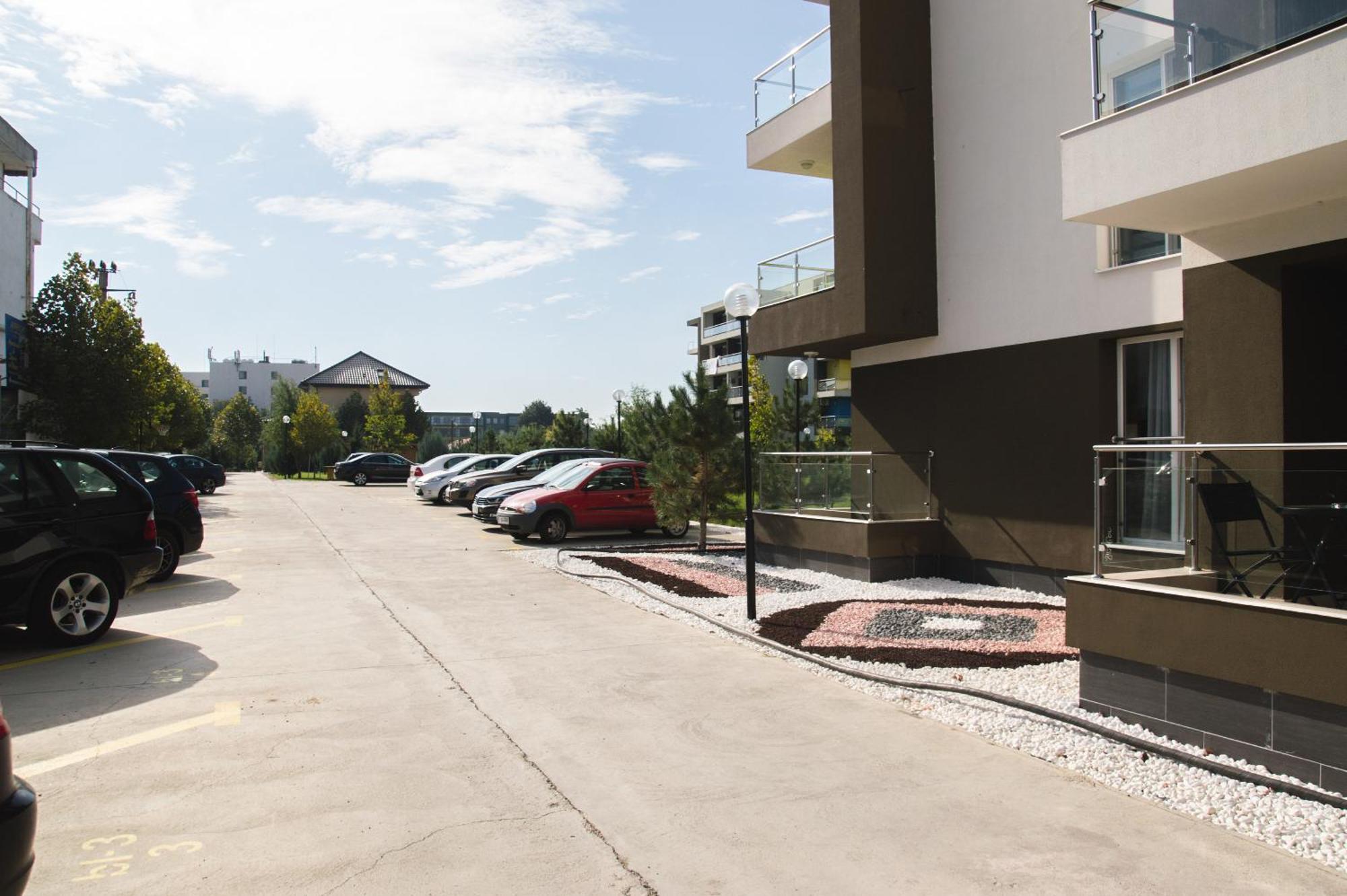 Airport Residence - 5 Mins From Airport Otopeni Exterior foto